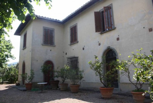 Villa  VENDITA  Carmignano