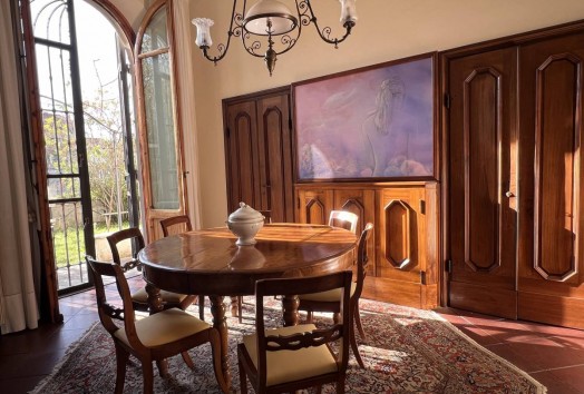 Villa  VENDITA  Prato