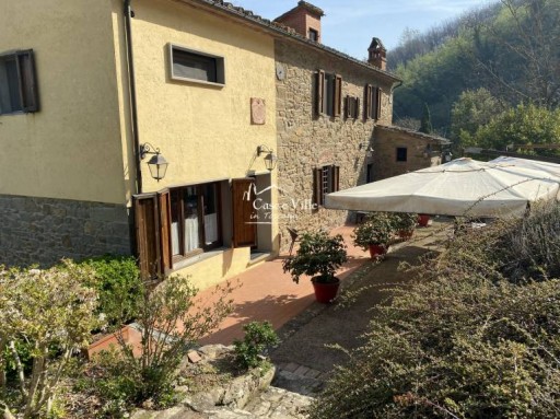 Colonica Quarrata  VENDITA