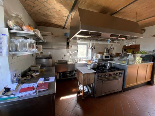 Colonica Quarrata  VENDITA