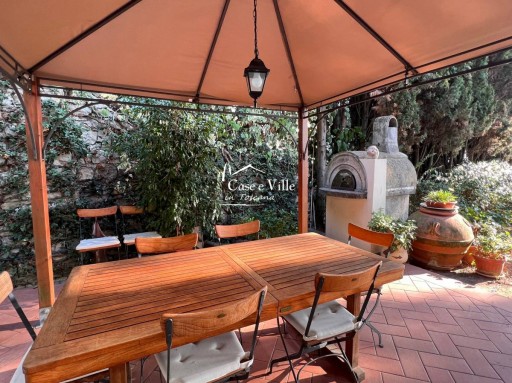 Villa Prato  FOR SALE