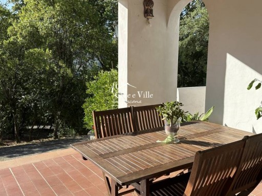 Villa Serravalle Pistoiese  VENDITA