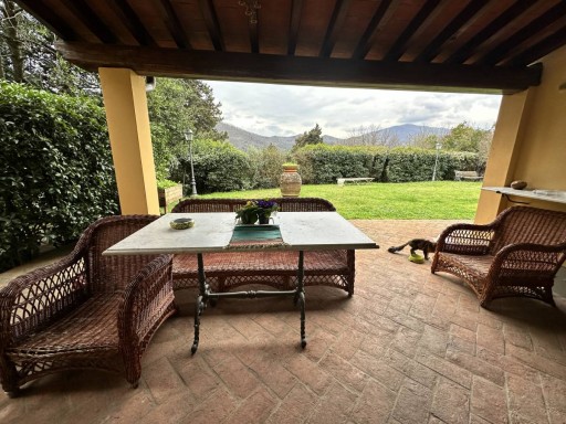 Villa Vaiano  FOR SALE