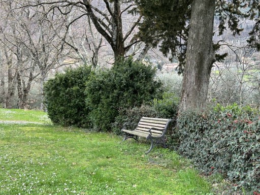 Villa Vaiano  FOR SALE