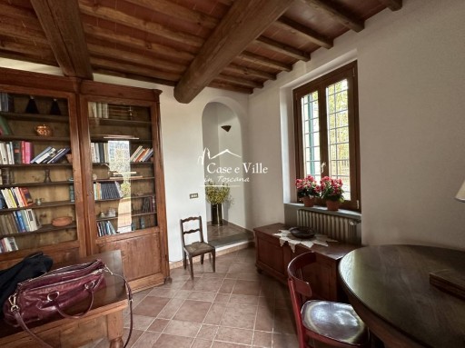 Colonica Carmignano  VENDITA