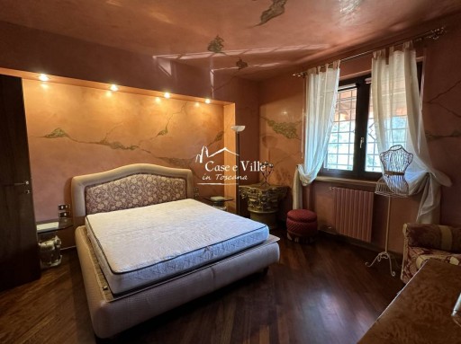 Villa Prato  VENDITA