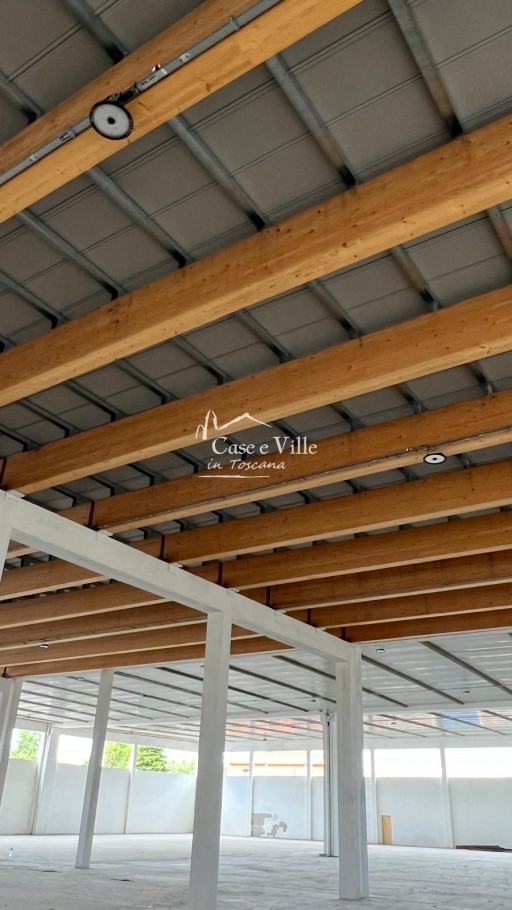 Capannone Altopascio  AFFITTO