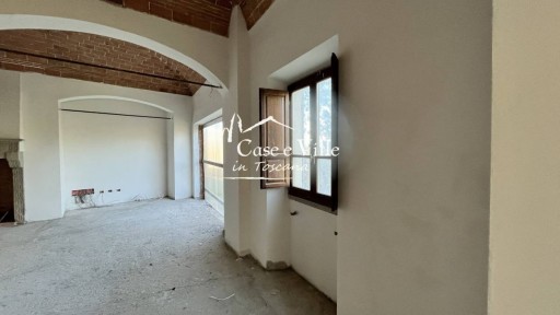 Porzione di villa Prato  VENDITA