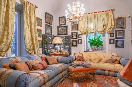 Villa Pistoia  VENDITA