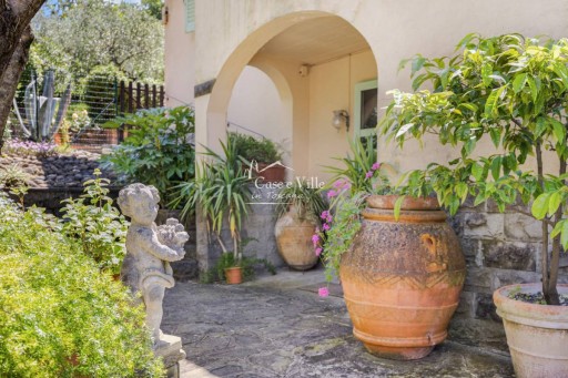 Villa Firenze  VENDITA