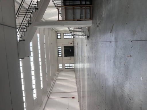 Capannone con Appartamento Prato  AFFITTO