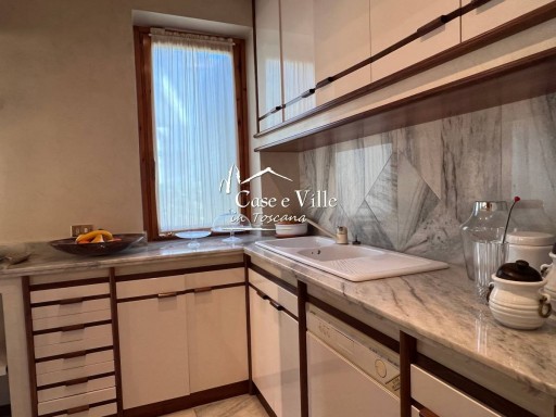 Villa Prato  VENDITA