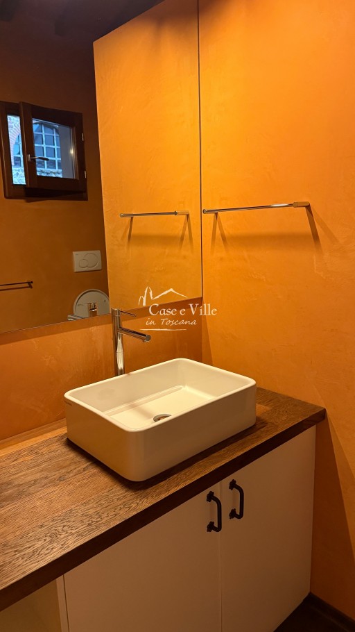 Terratetto Prato  AFFITTO