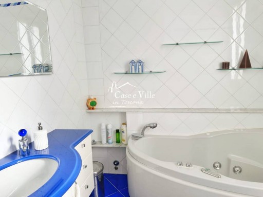 Casa Indipendente Prato  VENDITA