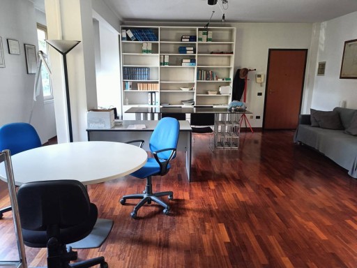 Ufficio Prato  AFFITTO